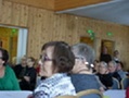 Eläkkeensaajia kuvassa.